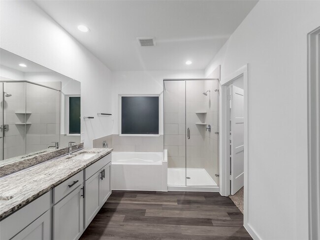 Building Photo - 387 Westlake Terrace Dr