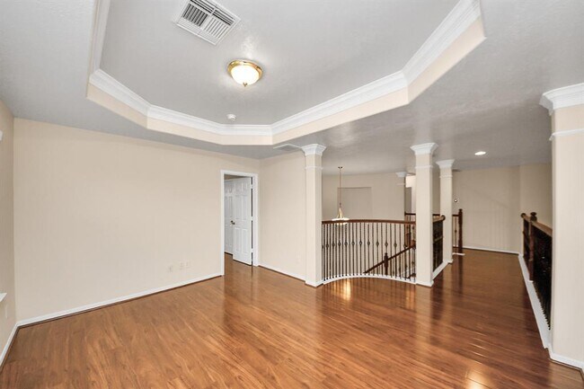 Building Photo - 930 Allisa St