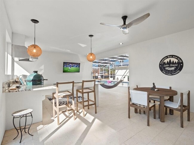 Building Photo - 1021 Temple Grove Pl