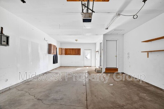 Building Photo - 3644 Vago Ln