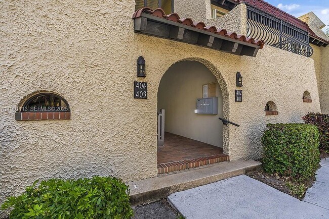 Building Photo - 5151 Jimmy Buffett Mem Hwy