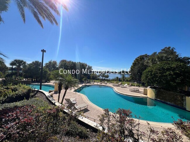 Building Photo - 1175 Lake Shadow Cir