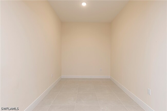 Building Photo - 26610 Rosewood Pointe Dr