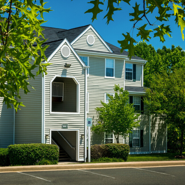 Building Photo - Arbor Grove