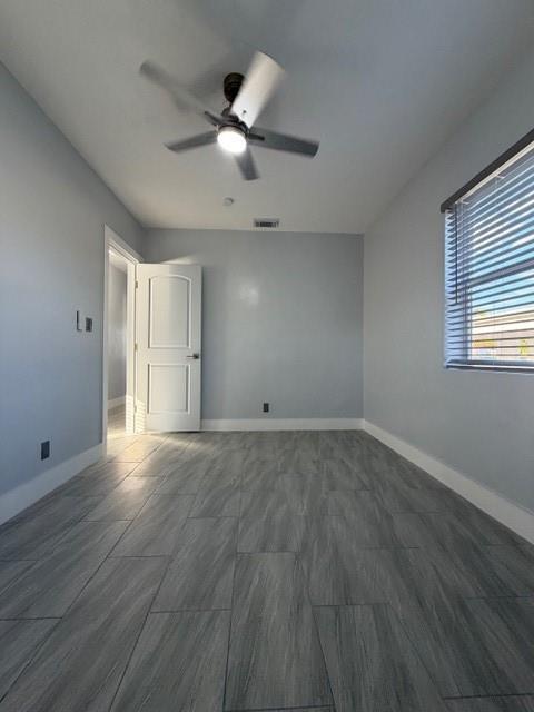 Building Photo - 1966 NE 177 North Miami Beach, FL 33162-2206