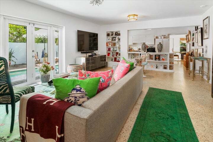 Building Photo - 202 32nd St