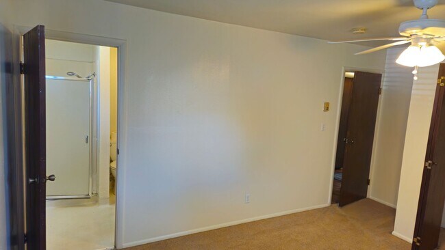 Building Photo - BG Properties, L.L.C.