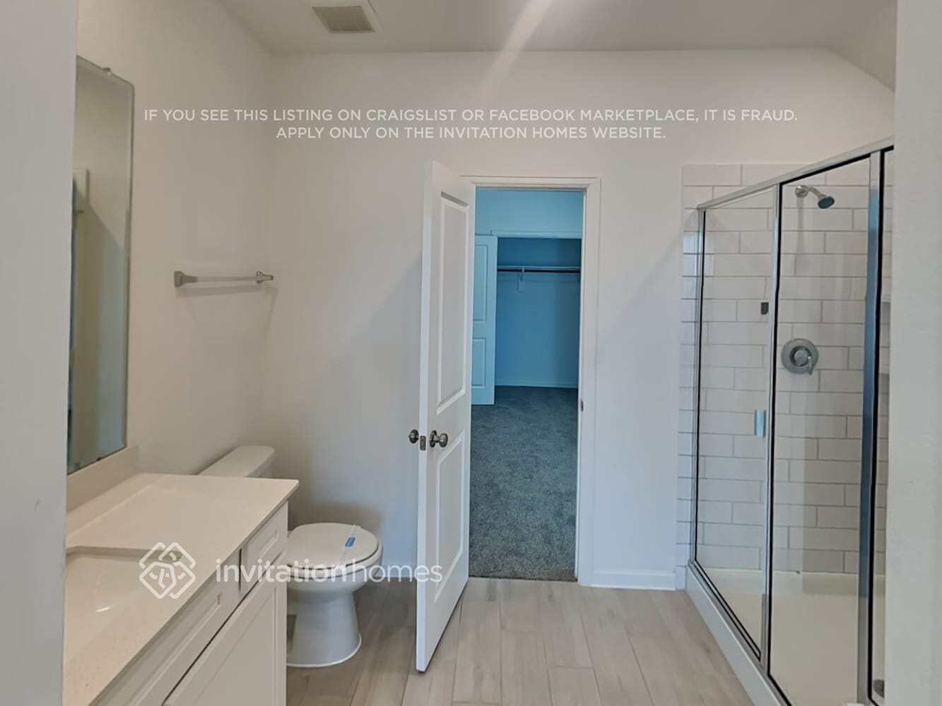 Building Photo - 4026 Champlain Wy