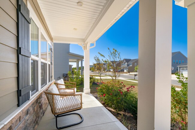 Building Photo - 968 Blackmore Dr