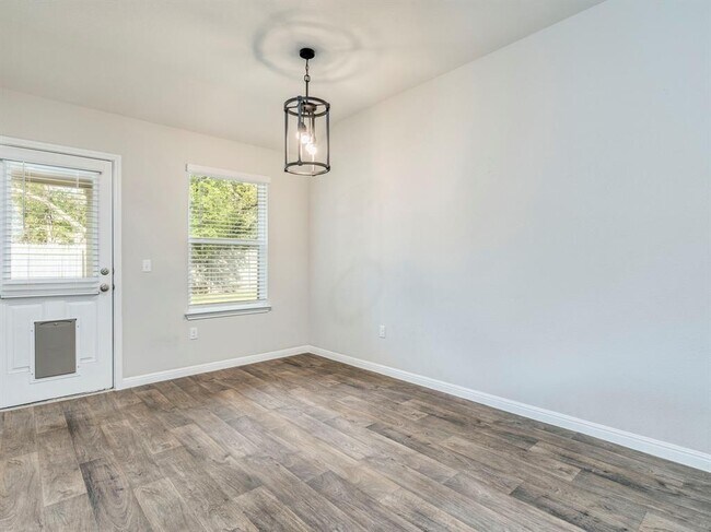 Building Photo - 136 Dunlin Ln