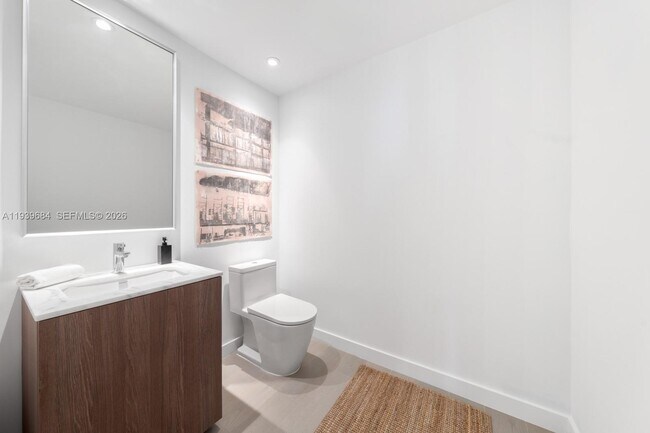 Building Photo - 500 Alton Rd