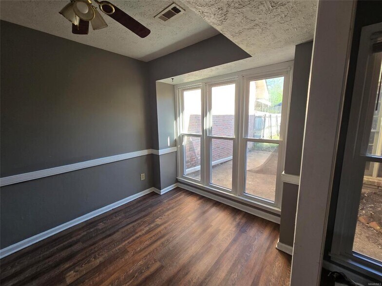 Building Photo - 6628 E Aberdeen Dr