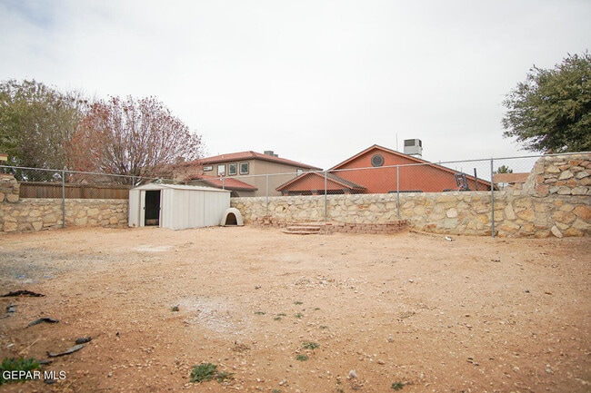 Building Photo - 13717 Paseo De Fe Cir