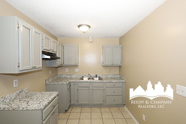 Building Photo - 1616 Winston Dr