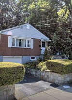 Building Photo - 49 Pheasant St