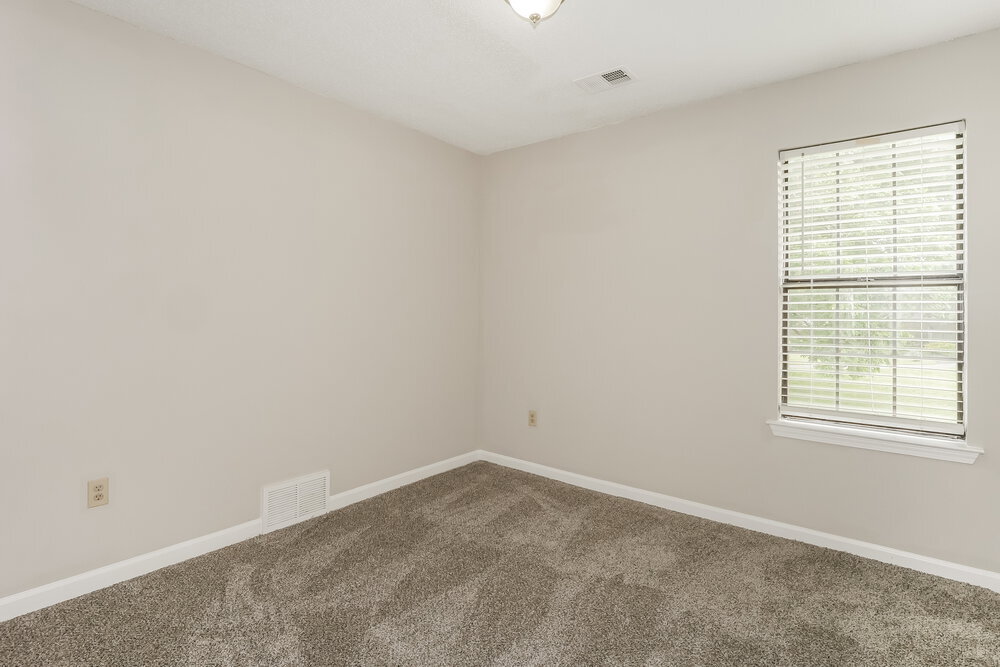 Building Photo - 6863 Delta Newberry Cove
