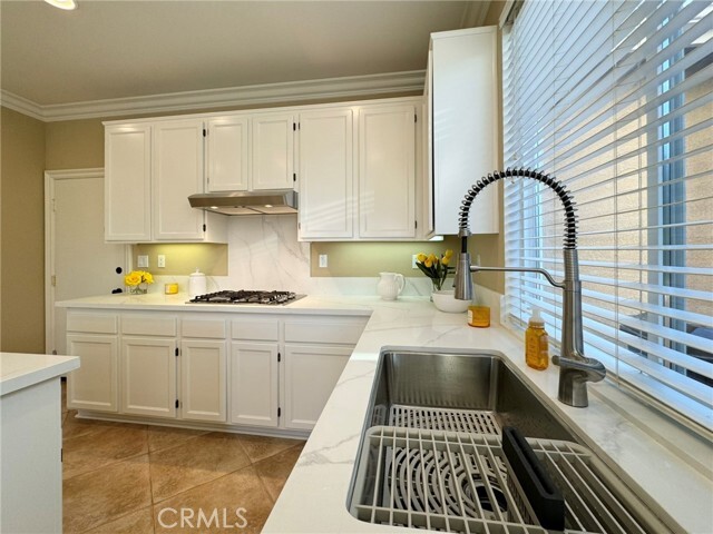 Building Photo - 41438 Grand View Dr