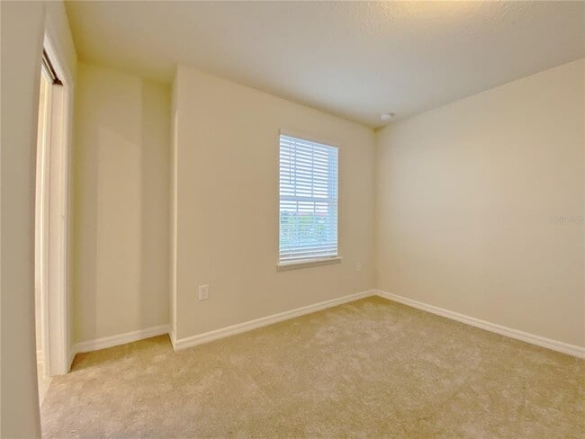 Building Photo - 7360 Oakmoss Loop