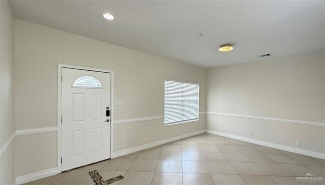 Building Photo - 24 Los Lagos Dr