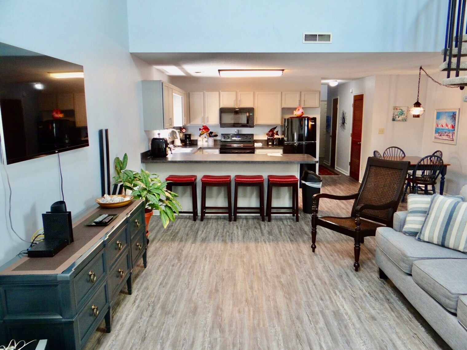 Building Photo - 1920 Bent Grass Dr