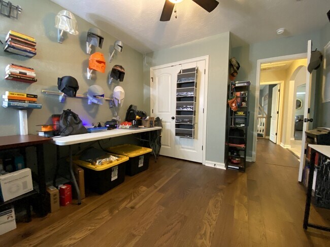 Building Photo - 10713 Masters Cir