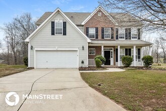 Building Photo - 6116 Boxelder Cove