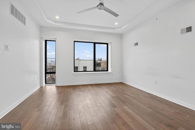 Building Photo - 3336 Salmon St