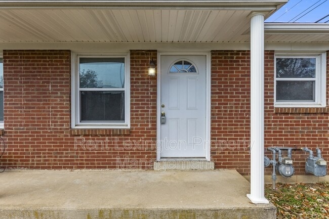 Building Photo - 4021 Victoria Way