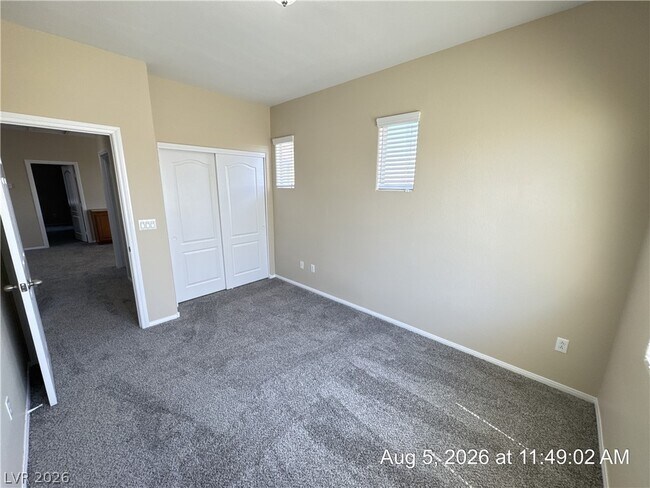 Building Photo - 711 Taliput Palm Pl