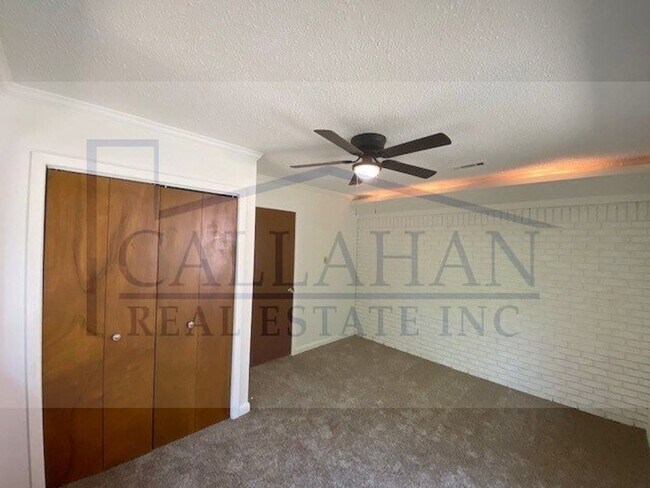 Building Photo - NLR 3 Bedroom Home