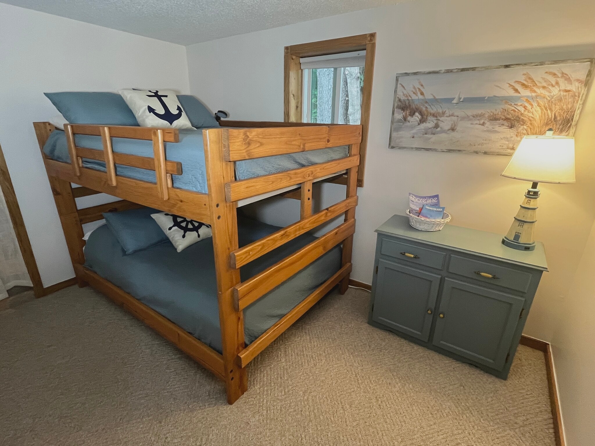 Bedroom with full size bunkbeds - 6023 Barnhart Rd