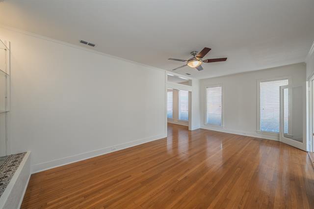 Building Photo - 2412 Kenley St