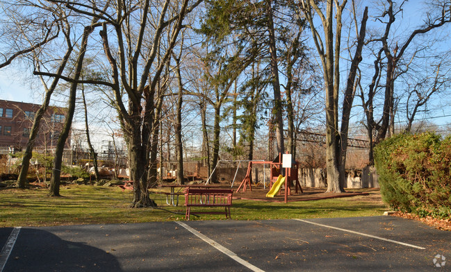 Playground - Rye Park Apartments