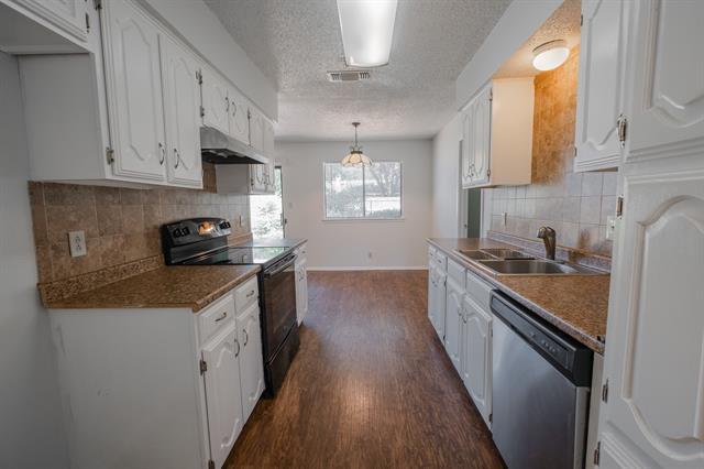 Building Photo - 1108 Delta Ct