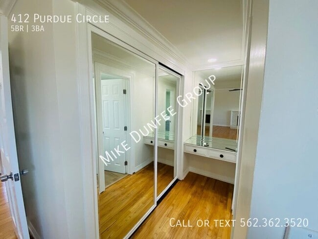 Building Photo - 412 Purdue Cir