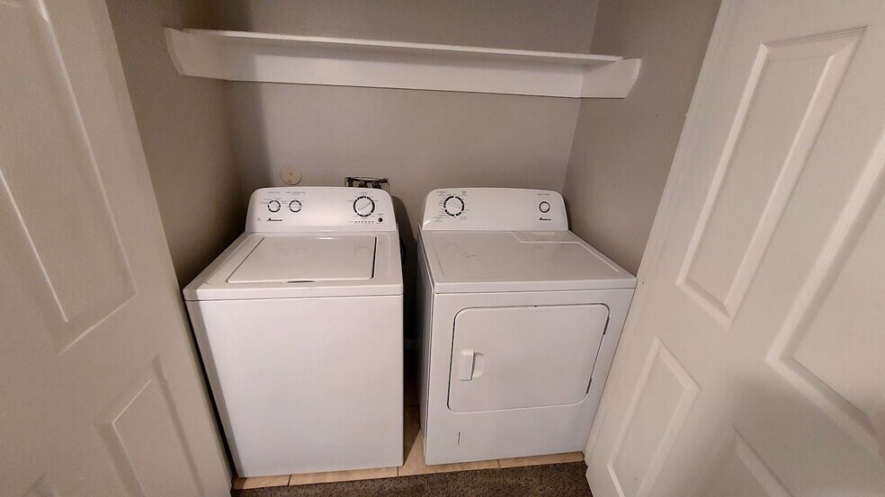 Washer and Dryer Included - 2300 Abernathy St
