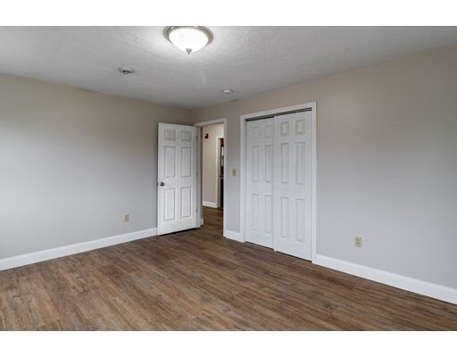 Building Photo - 1640 Bridge St