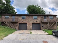 Building Photo - 1610 5th Ave