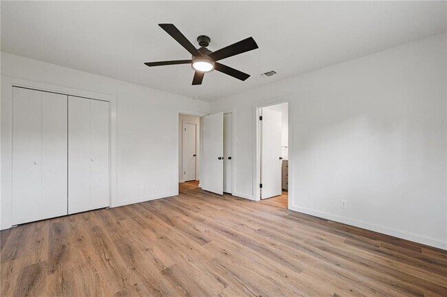 Building Photo - 608 Franklin Dr