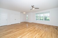 Building Photo - 3800 Lands End Ct