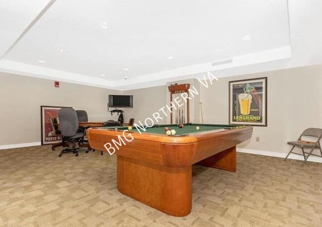 Building Photo - 1150 K St NW