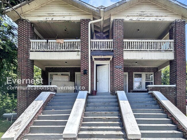 Primary Photo - 2701 Pike Rd