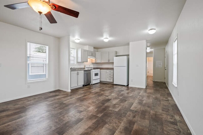 Building Photo - 5505 N Shannon Rd