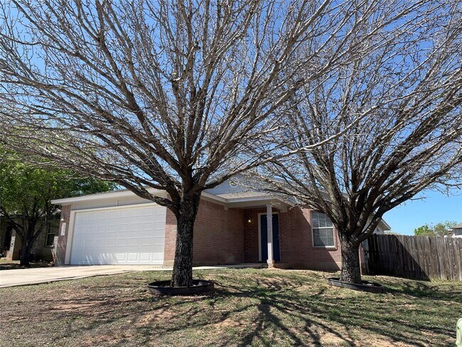 Building Photo - 289 Spring Branch Loop