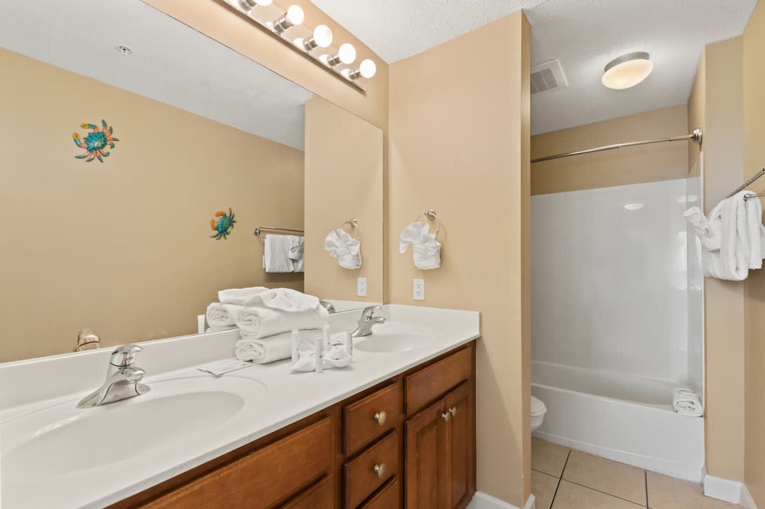 Building Photo - 5115 Gulf Dr