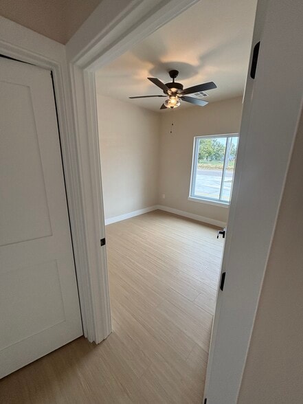 Building Photo - 1291 N Curtis Ct