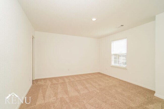 Building Photo - Coming Soon! First Month Free!