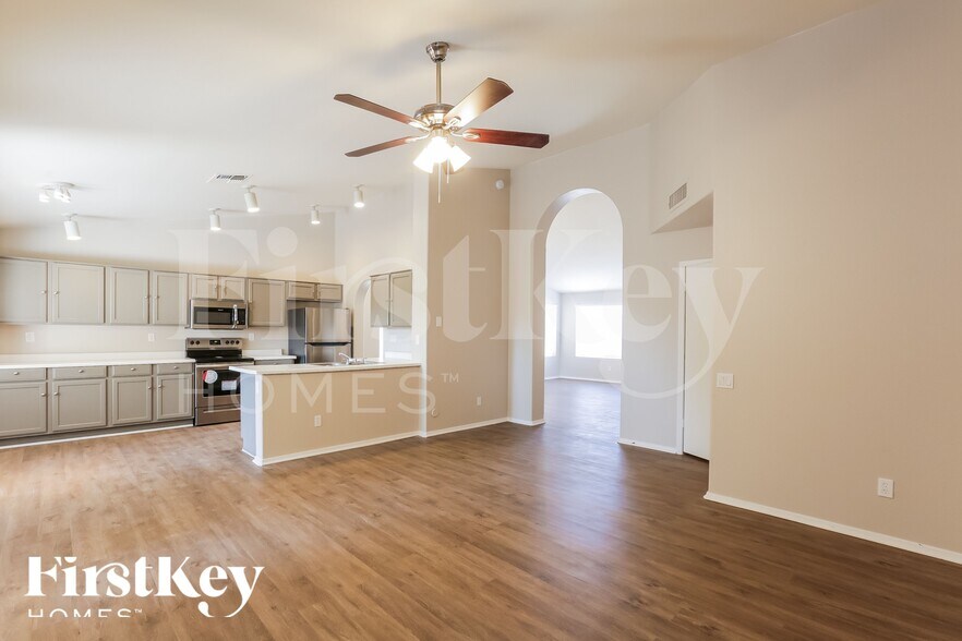 Building Photo - 11317 W Citrus Grove Way