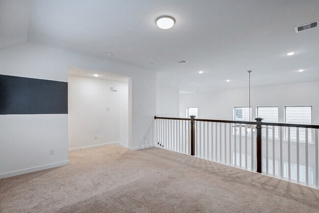 Building Photo - 5115 Klein Orchard Dr