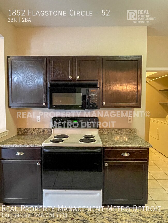 Building Photo - 1852 Flagstone Cir